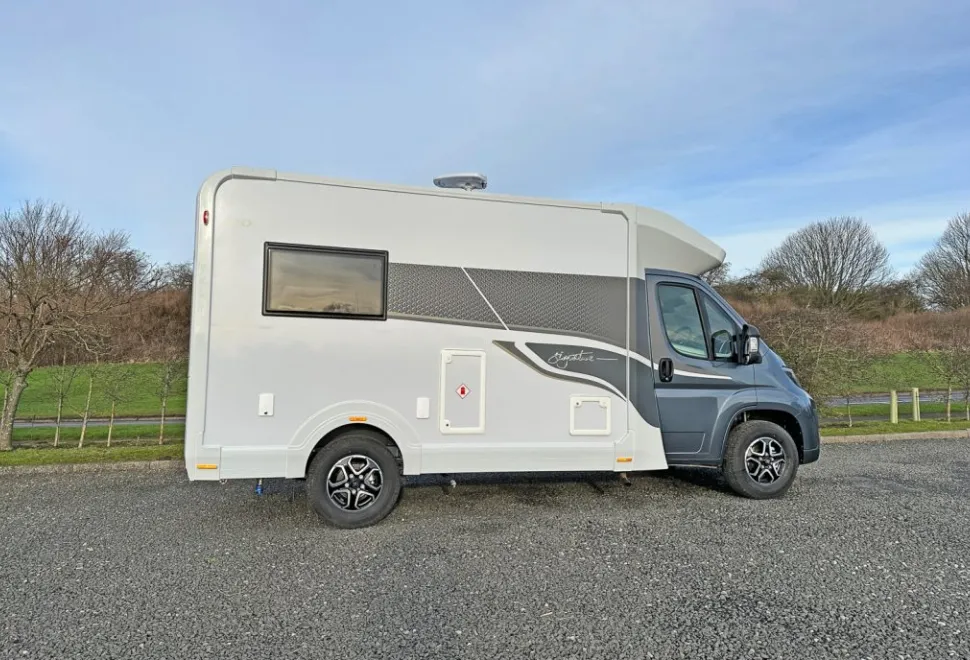 Elddis  Signature 120 2026