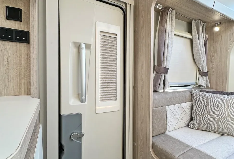 Elddis  Signature 194 2026