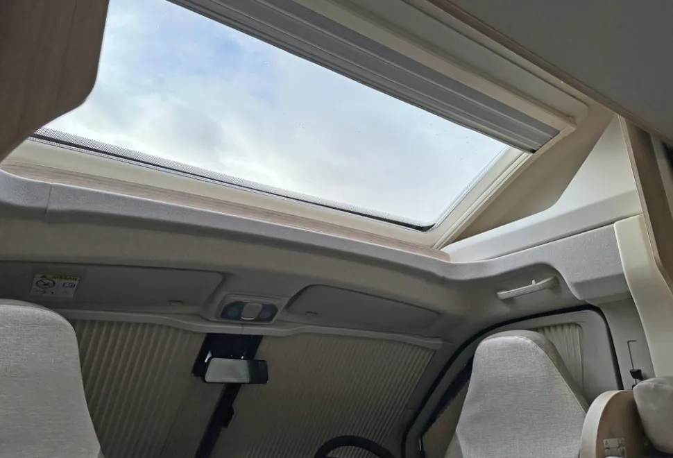 Elddis  Signature 196 2026