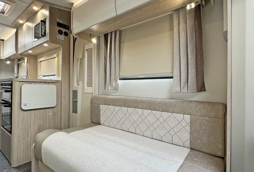 Elddis  Signature 196 2026