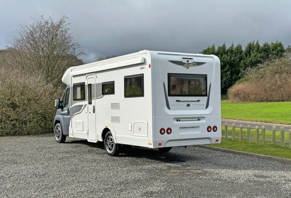 Elddis  Signature 196 2026