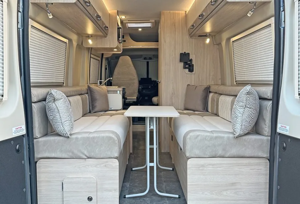Elddis  Signature CV20 2026