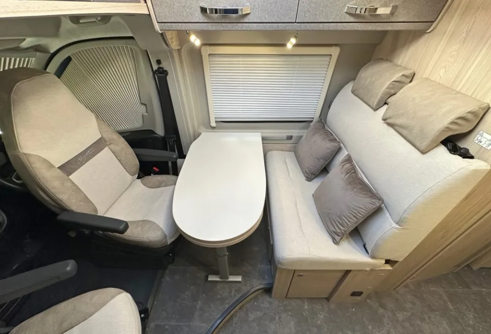 Elddis  Signature CV40 2026