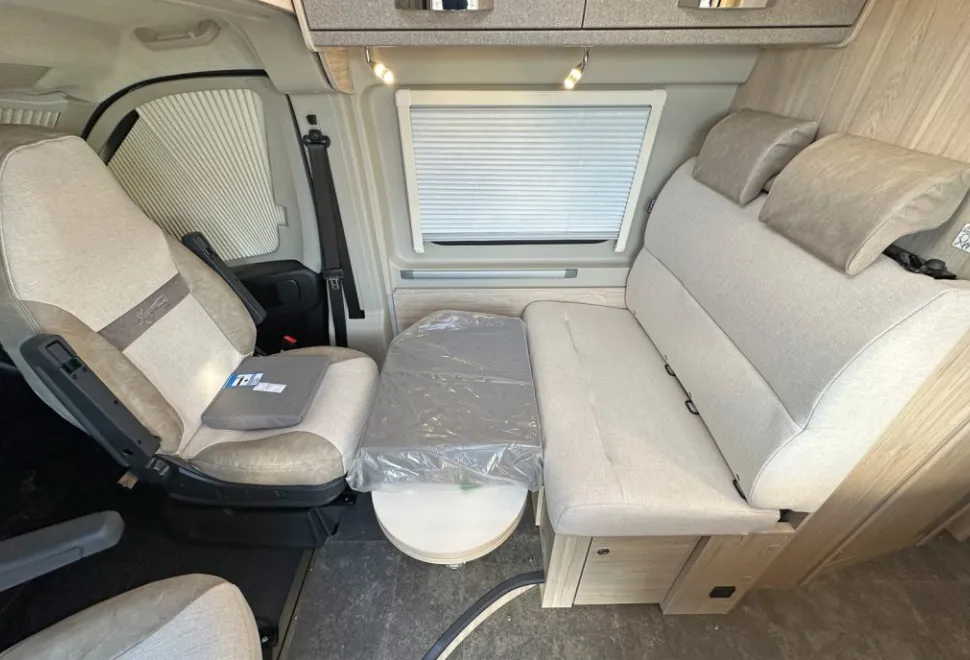 Elddis  Signature CV40 2026