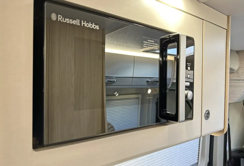 Elddis  Signature CV40 2026