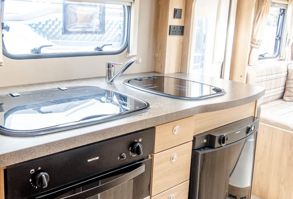 Elddis Autoquest 194 Raphael 2019