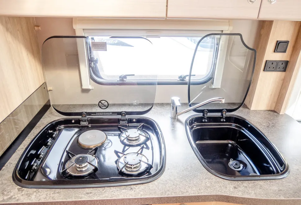 Elddis Autoquest 194 Raphael 2019