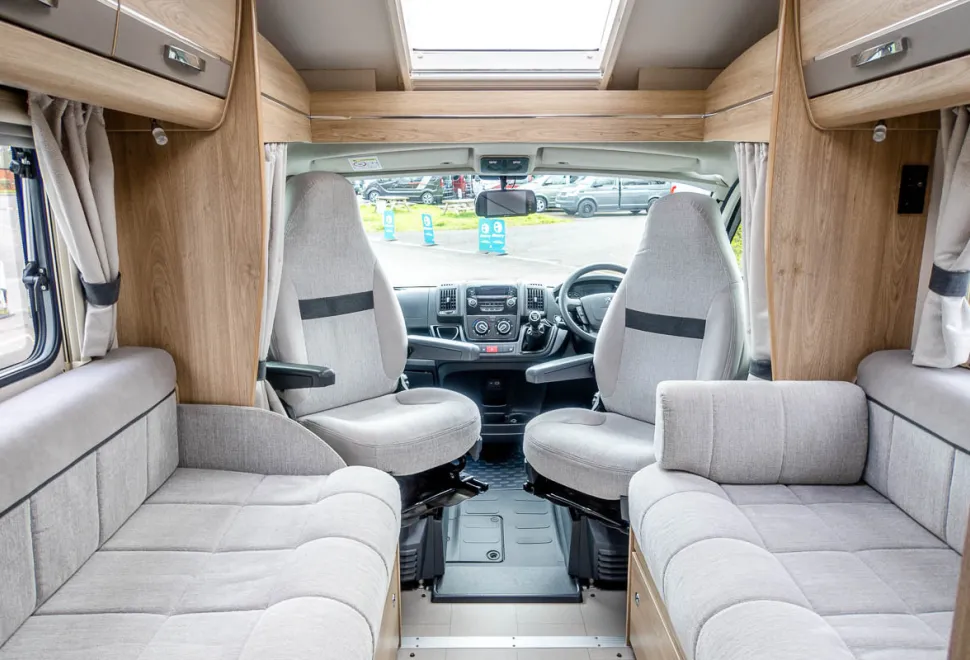 Elddis Autoquest 194 2019