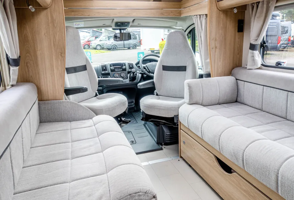 Elddis Autoquest 194 2019