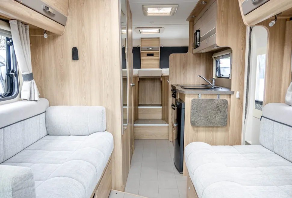 Elddis Autoquest 194 2019