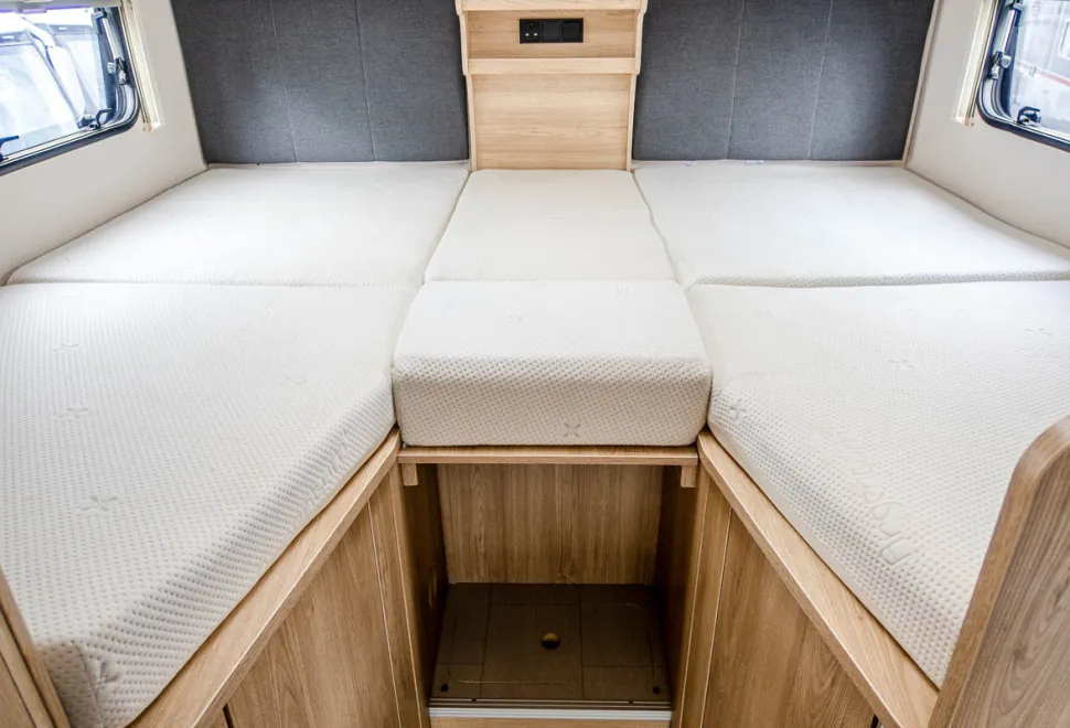 Elddis Autoquest 194 2019