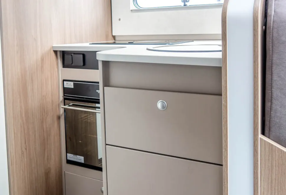 Carado T 447 Edition 24 