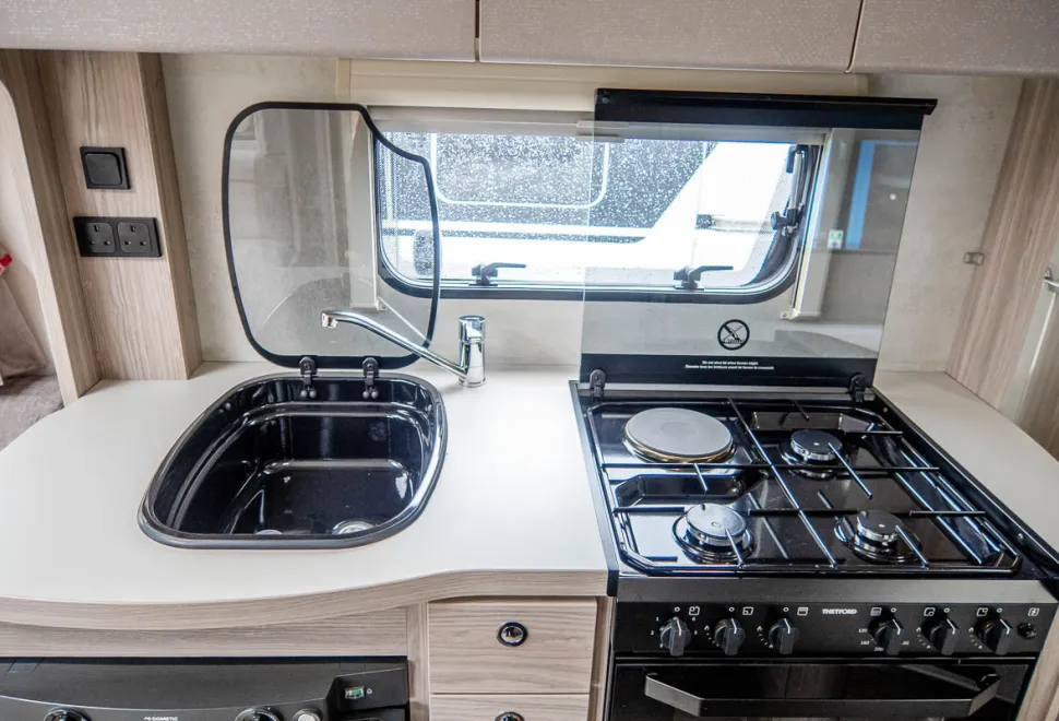 Elddis Majestic 155 2021