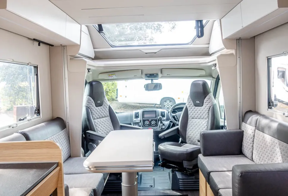 Adria Matrix 600 DT Plus 2021