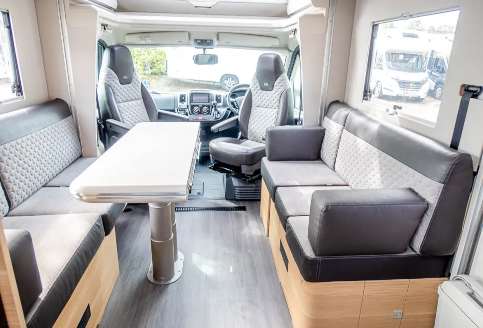 Adria Matrix 600 DT Plus 2021