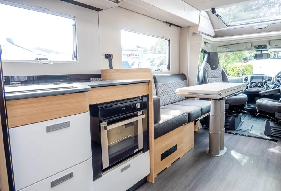 Adria Matrix 600 DT Plus 2021