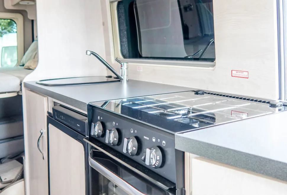 Autosleeper Fairford Plus 2022