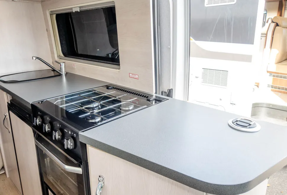 Autosleeper Fairford Plus 2022