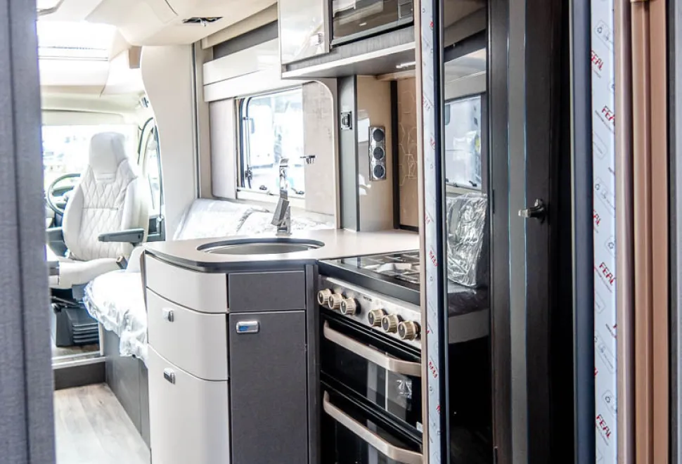 Swift Kontiki 774 