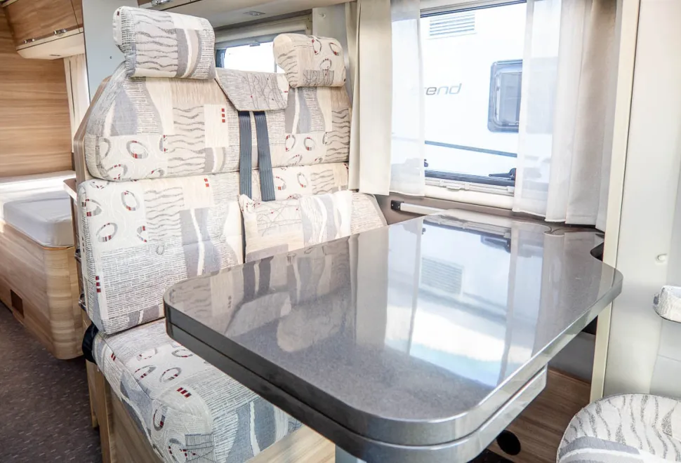 Adria Coral Axess 670 SLT 2015