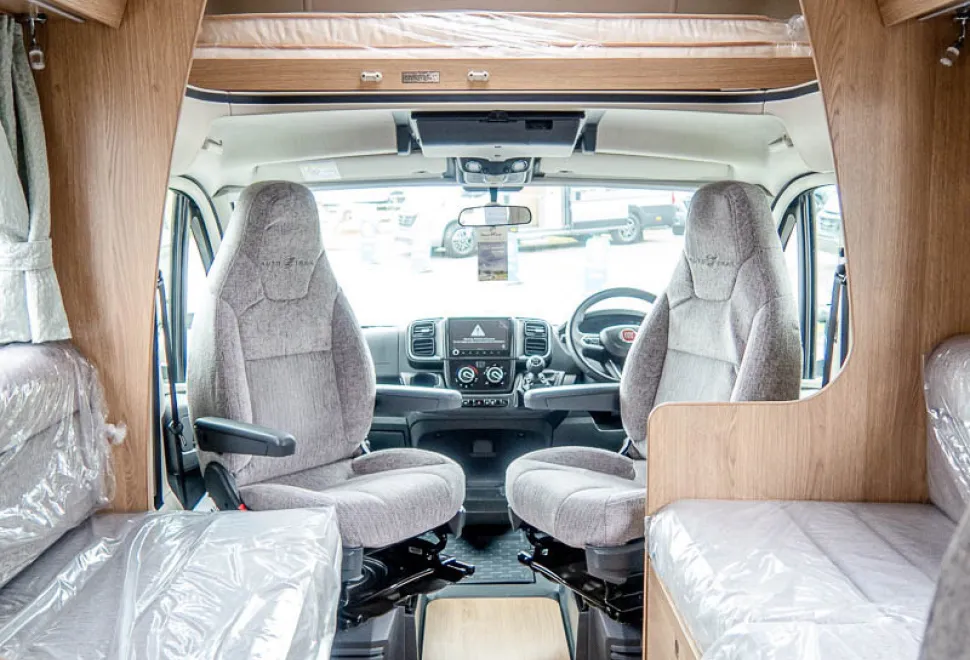 Autotrail Imala 736 G Hi Line 