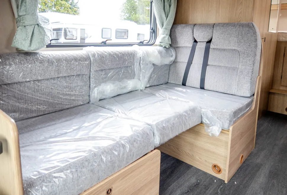 Autotrail Imala 736 G Hi Line 