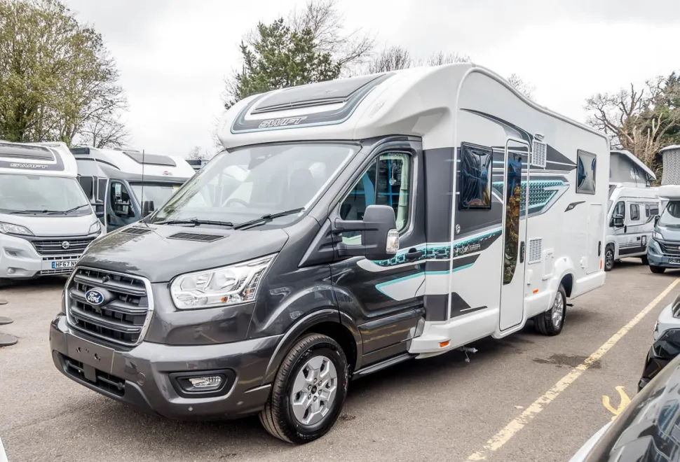 Swift Voyager 594 
