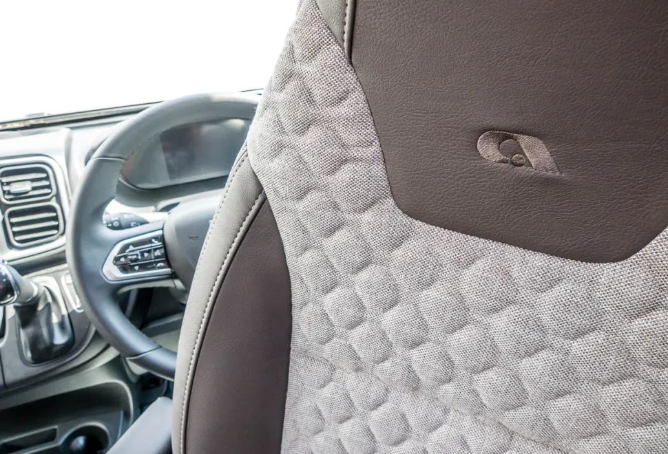 Adria Matrix Supreme 670 DL 