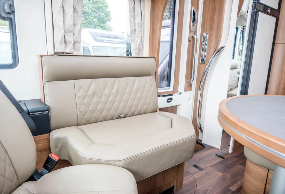 Carthago Chic E-Line I 50 LE 2024