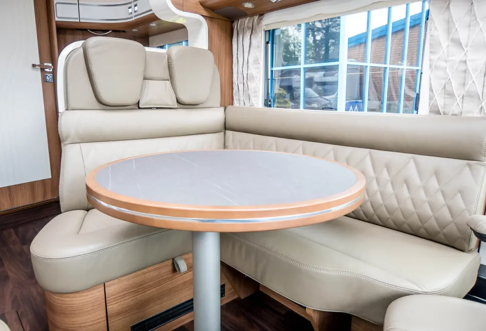 Carthago Chic E-Line I 50 LE 2024