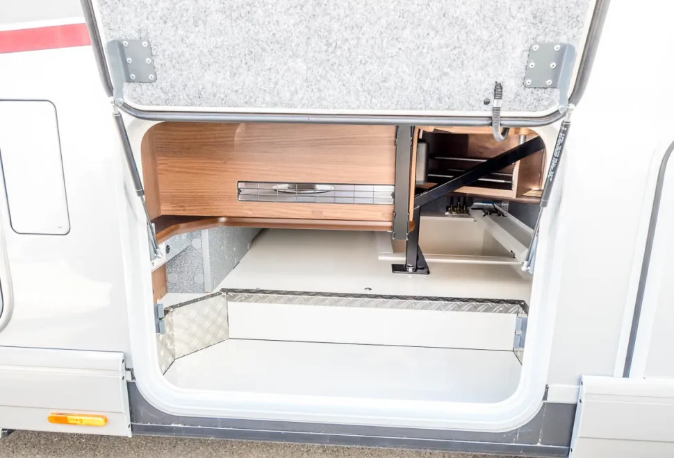 Carthago Chic E-Line I 50 LE DA 