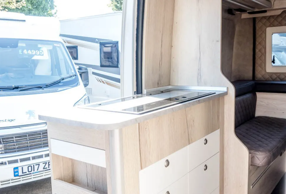 Mega Mobil Lounge 540 