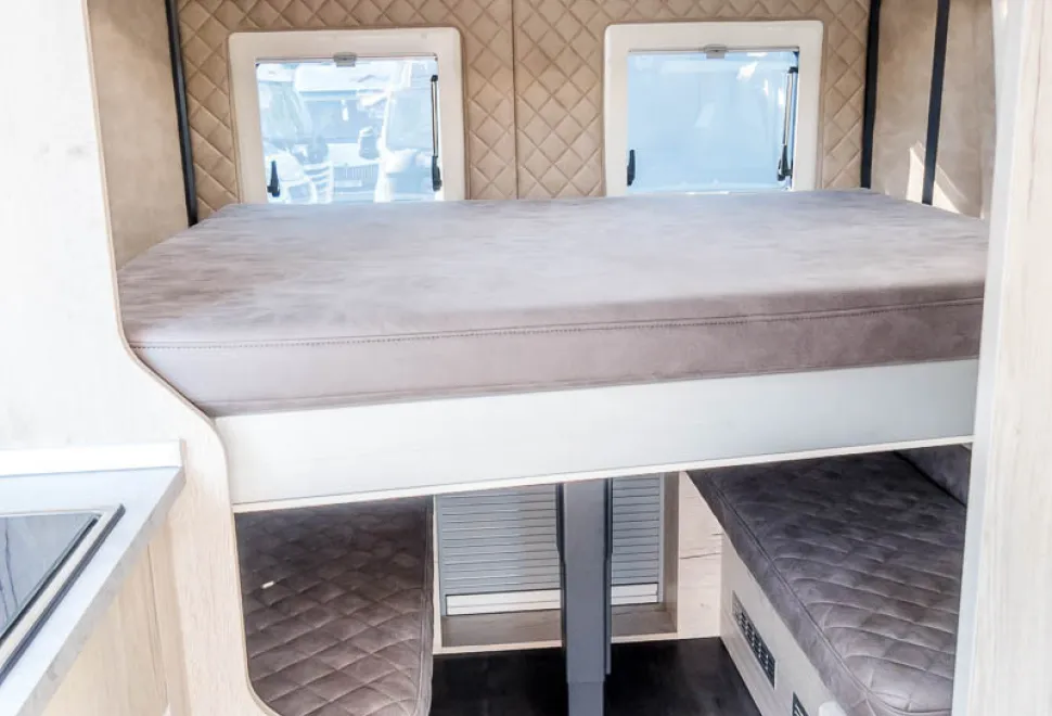 Mega Mobil Lounge 540 