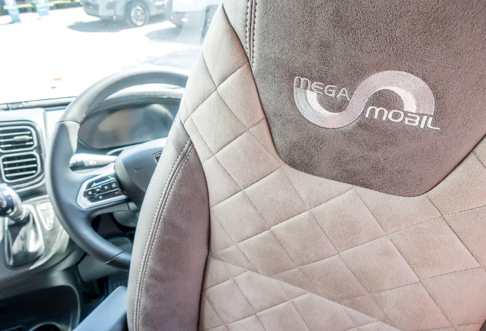 Mega Mobil Classic 600 Lounge 