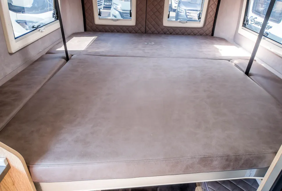 Mega Mobil Classic 600 Lounge 