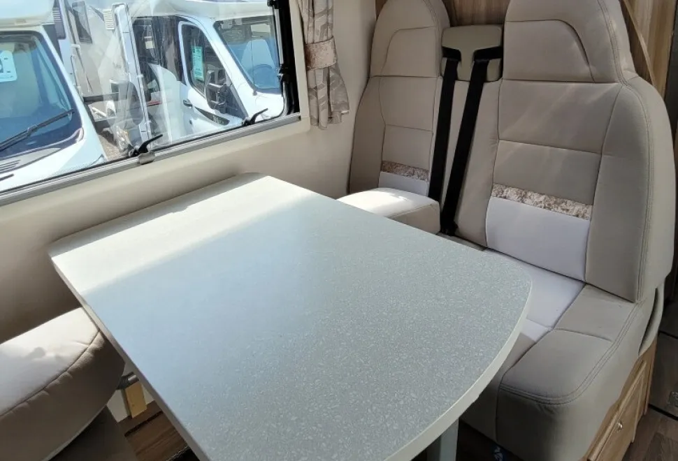 Swift Kontiki 649 2018