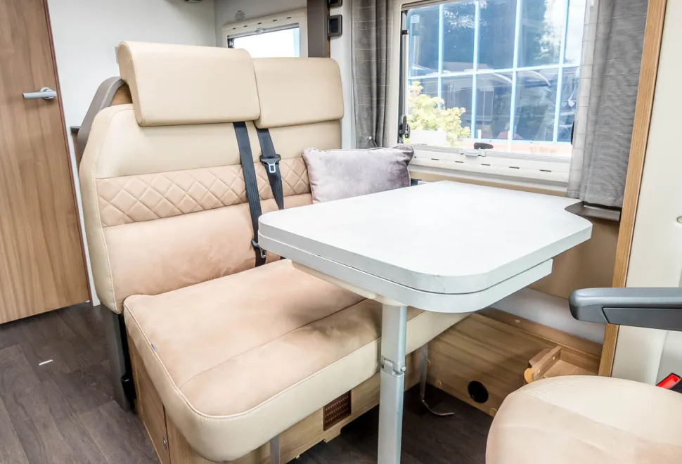 Adria Coral Axess 670 SL 2019