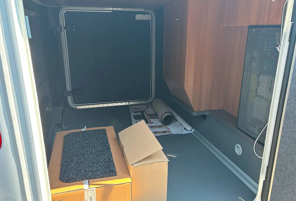 Carthago C2-Tourer I 147 RB LE L Comfort 4.2t 