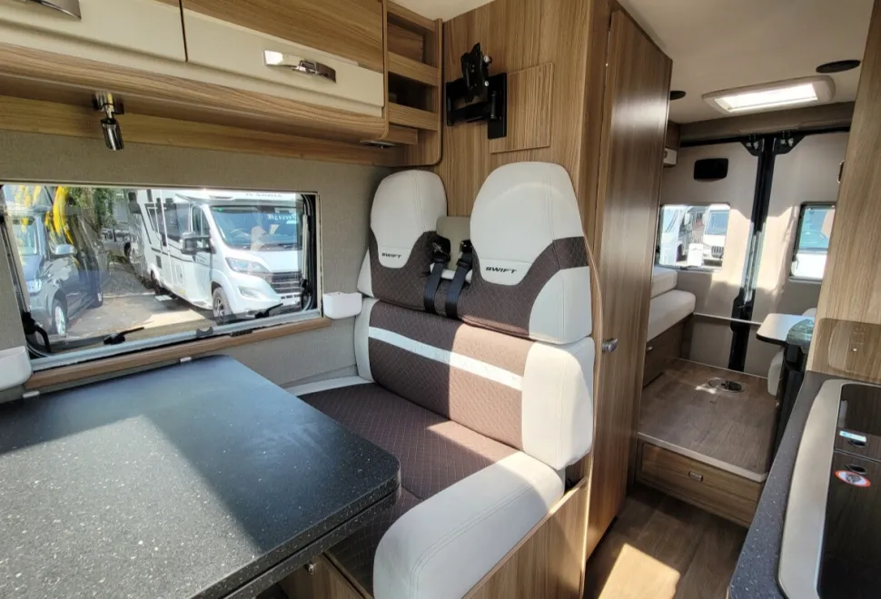Swift Select 144 2023