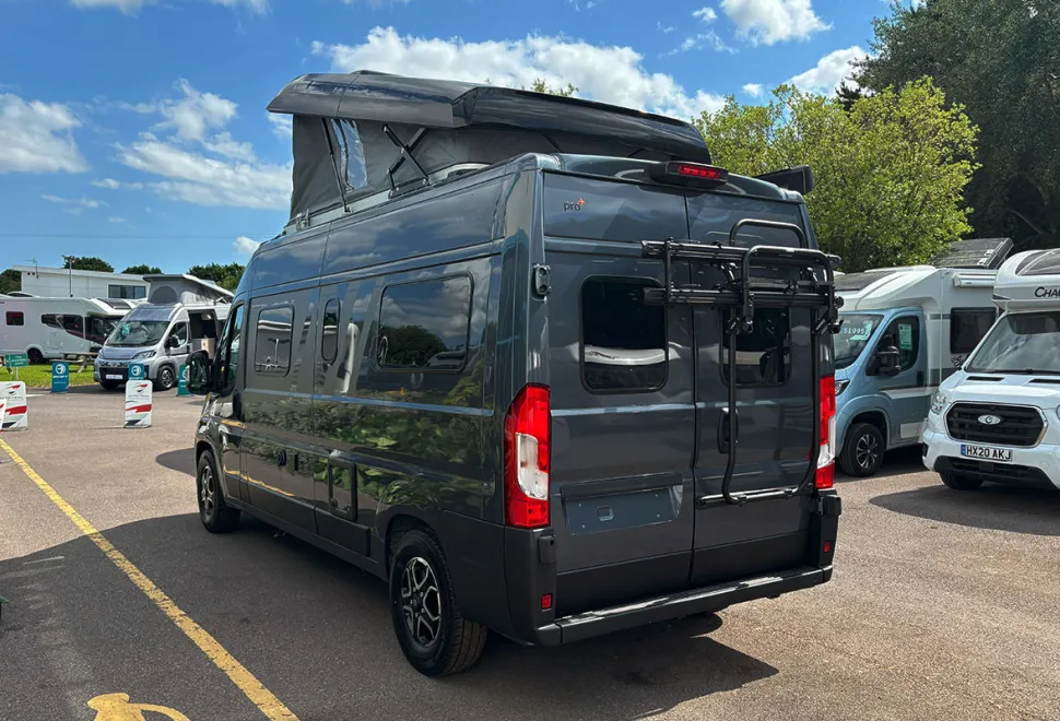 Carado CV 600 Pro Plus Pop Top 