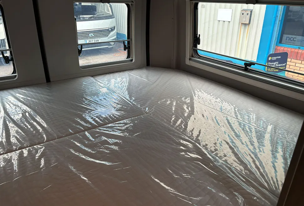Carado CV 600 Pro Plus Pop Top 