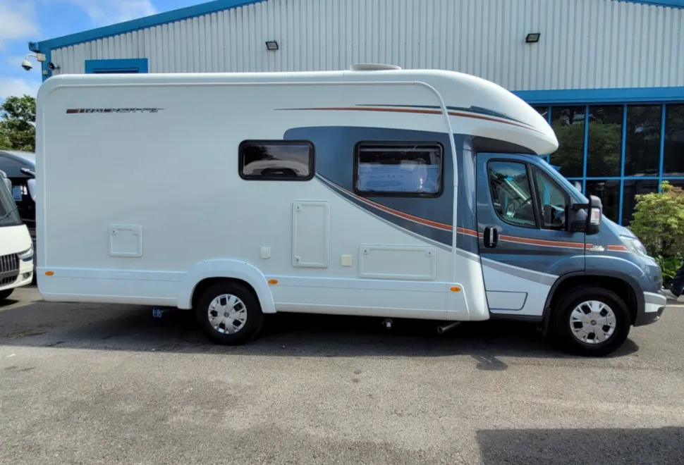 Autotrail Tracker FB 2015