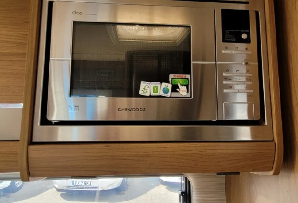 Autotrail Tracker FB 2015