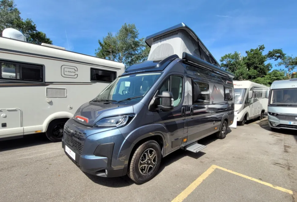 Autotrail Adventure 65 
