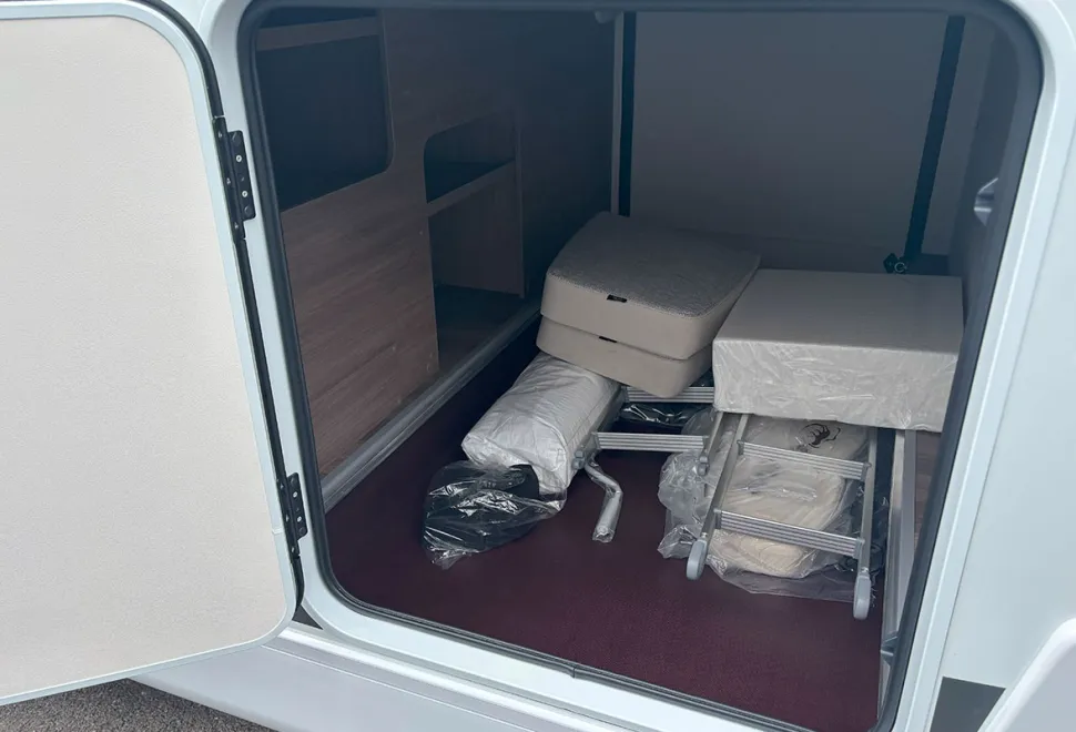 Carado T 457 Pro + 