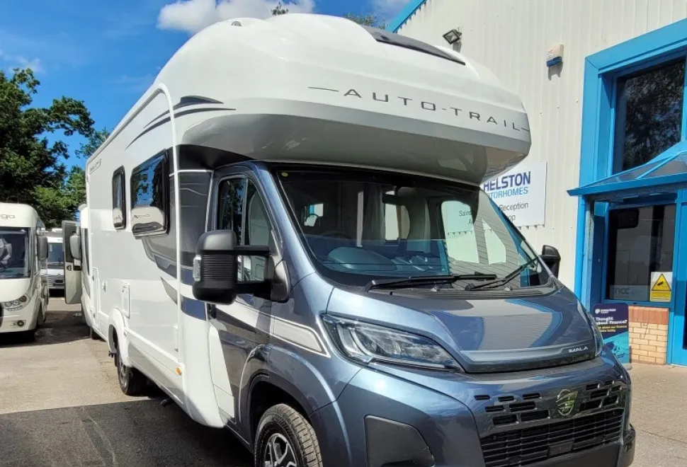 Autotrail Imala 736 G Hi Line 