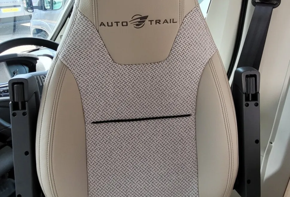 Autotrail Imala 736 G Hi Line 