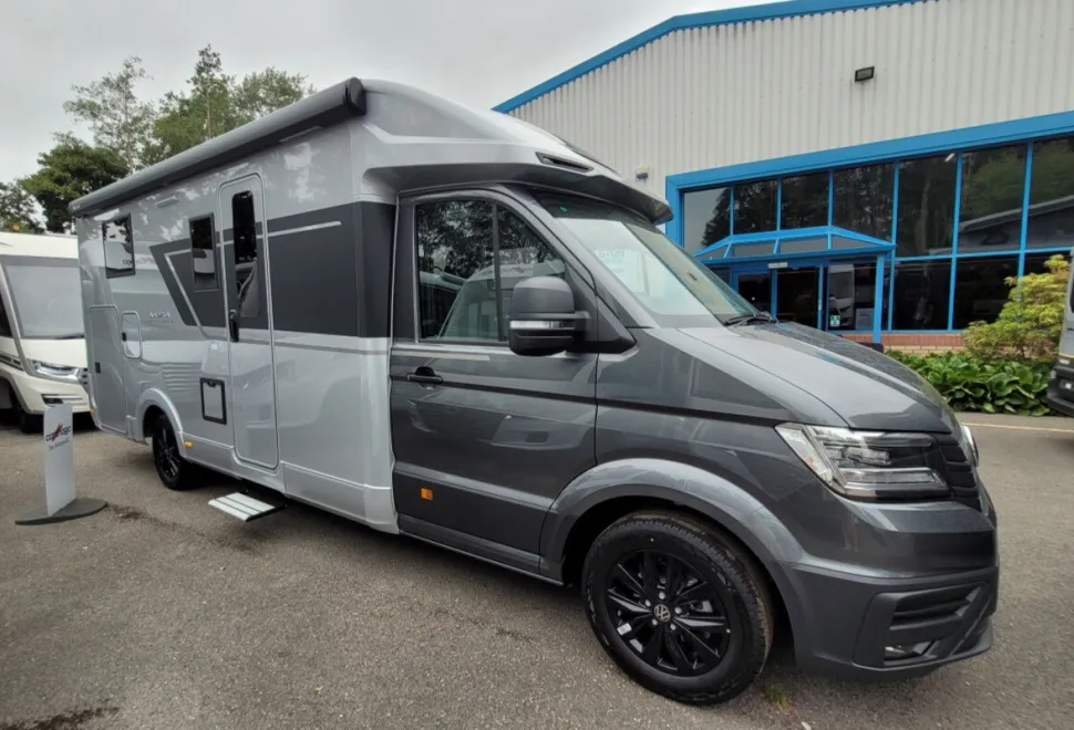 Adria Compact Max DL 