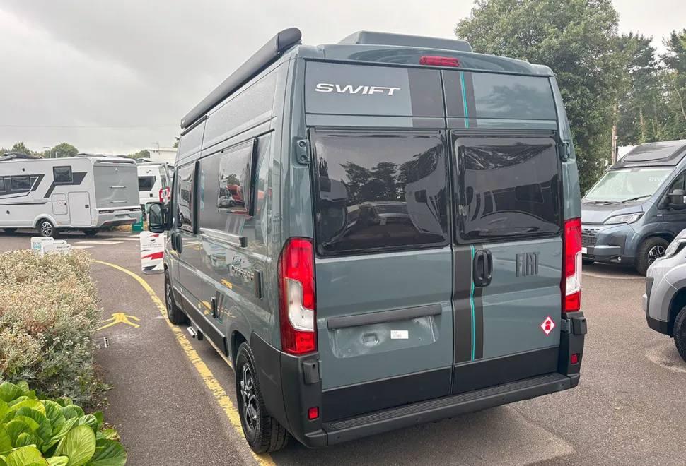 Swift Carrera 122 