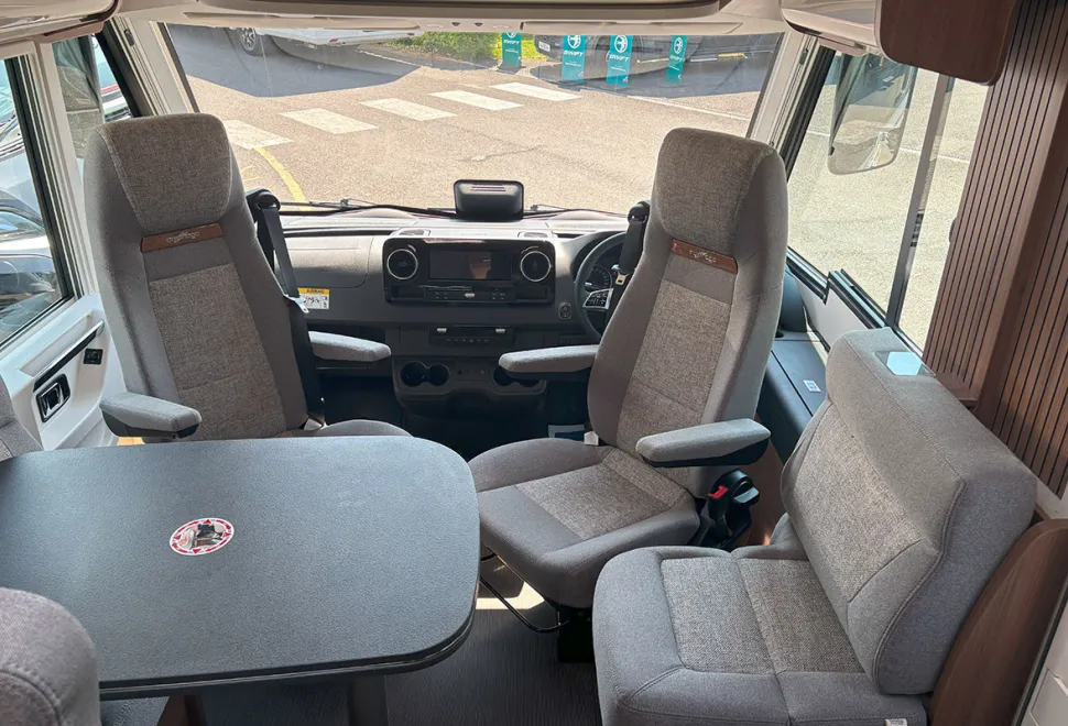 Carthago C2-Tourer I 147 RB LE L Comfort 4.2t 